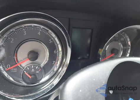 2016 Chrysler Town & Country Touring from USA, damaged, VIN 2C4RC1BG5GR112291